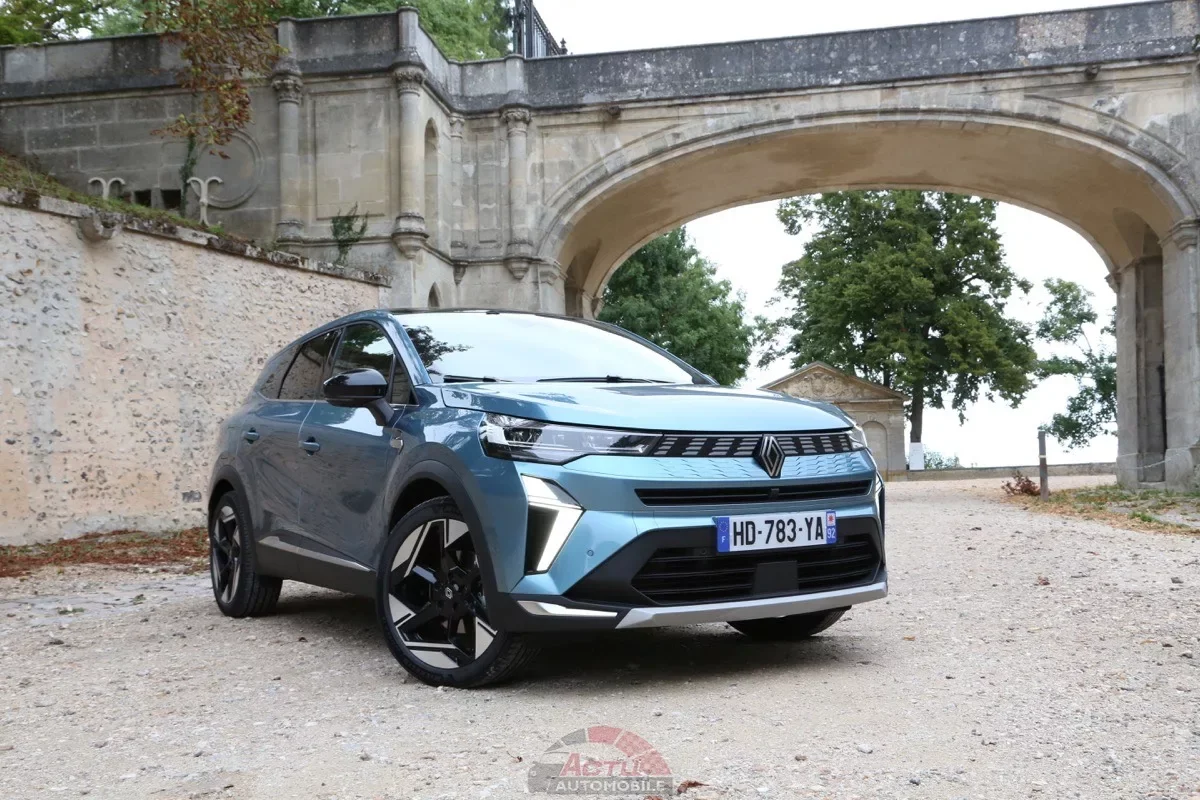 Renault Symbioz ou Renault Austral : lequel choisir en 2026 ?