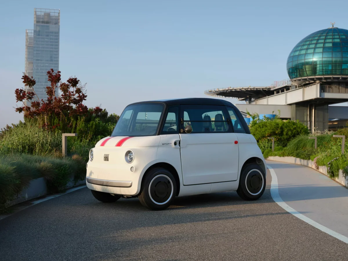 Fiat Topolino Sport : le quadricycle électrique s’offre un look de petite bombe des villes