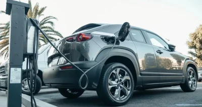 Pourquoi les Français sont encore réticents à passer à la voiture électrique