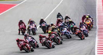 MotoGP : la discipline change totalement d’ambiance à Barcelone, Liberty copie une énorme recette de la F1