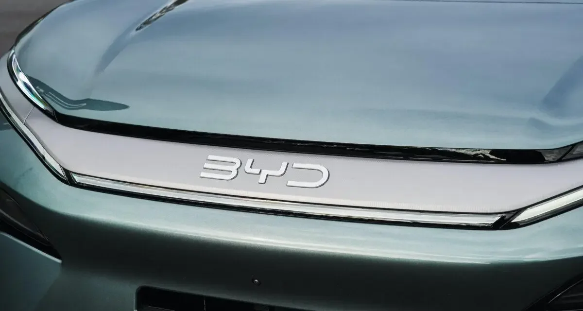 BYD se positionne pour racheter une marque italienne de voitures de luxe