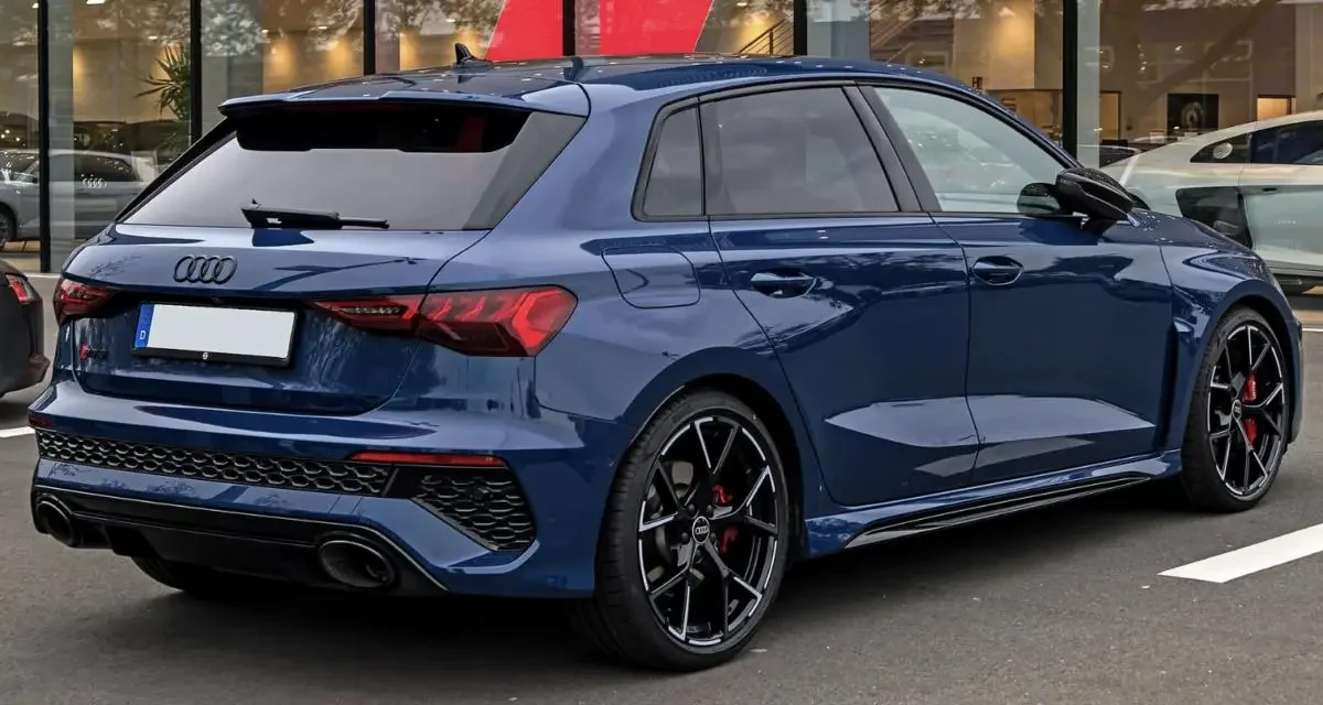 Il voulait éviter 20 000 € de taxe carbone en achetant une Audi RS3 : son stratagème avec un patient handicapé le mène au tribunal