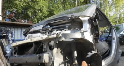 En plein après-midi, des voleurs désossent la voiture d’un maire alors qu’il se trouve dans sa maison