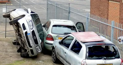 Une automobiliste totalement ivre finit sa course dans la fenêtre d’une classe d’école
