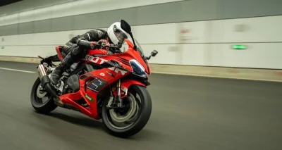 QJMotor SRK 800 RS, une petite bombe à moins de 10 000 €