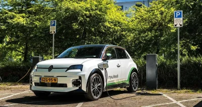 La voiture électrique est essentielle à la gestion électrique de cette ville