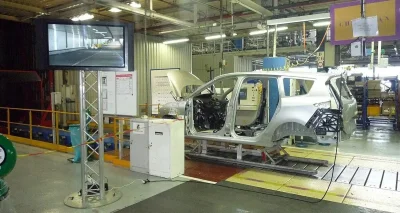 800 ingénieurs licenciés, Renault agit face aux constructeurs chinois