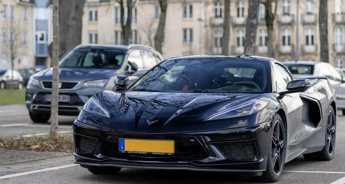 Après seulement 1600 km au volant de sa Corvette, il perd 23 000€ en tentant de la vendre