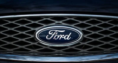 L'IA pas au niveau, Ford réembauche des centaines d'ingénieurs
