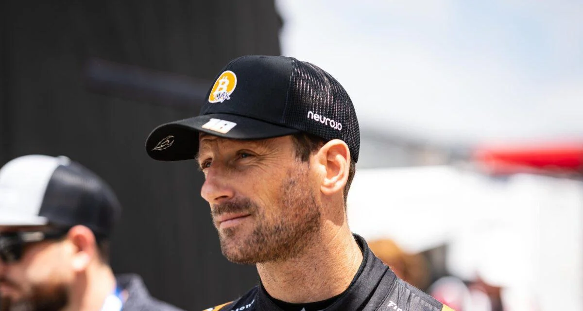 Romain Grosjean acteur d'une intervention sur la prise de décision sous pression et la gestion du risque dans le sport automobile