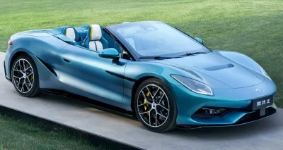 Denza Z : le coupé-cabriolet sportif chinois se dévoile en détails à Goodwood