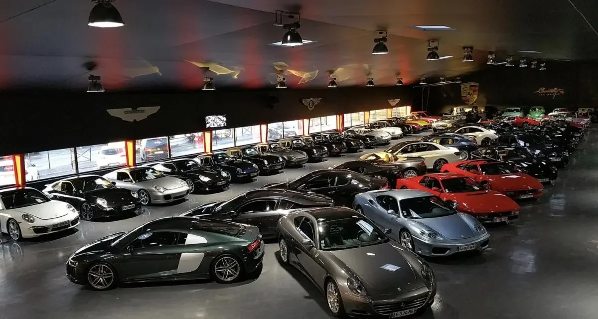 Il invente le vol de sa voiture… puis réclame le remplacement des cinq serrures
