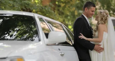 Contrôlé pour excès de vitesse, un couple est finalement escorté par la police jusqu'à la maternité