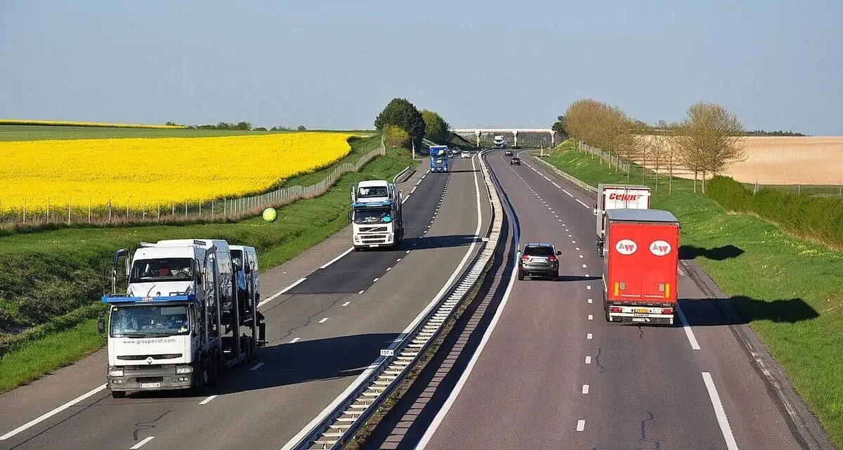 Corridor de sécurité, cette règle qui peut sauver des vies sur la route des vacances