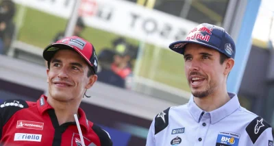 MotoGP : la joie folle des frères Márquez après le sacre de l'Espagne à la Coupe du monde de football (VIDEO)