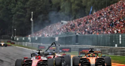 GP de Belgique : ça chauffe encore après le contact Piastri-Leclerc, McLaren interpelle la FIA