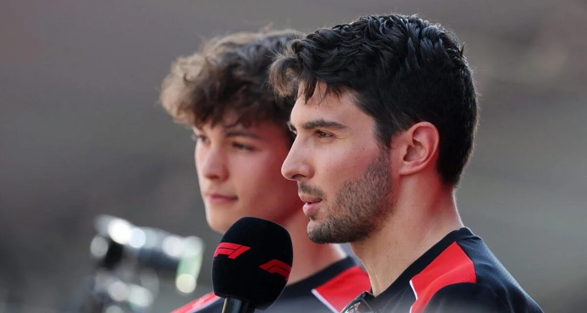Haas : Ocon et Bearman remis à leur place par Ayao Komatsu, leur accrochage à Spa n’est pas passé