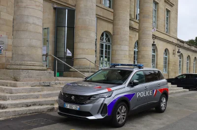 Rennes : Après une course-poursuite avec son ex-compagne et son fils, il percute leur voiture