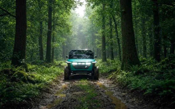 La 1re voiture électrique de la marque française Ipop Automobiles espère concurrencer la Citroën Ami
