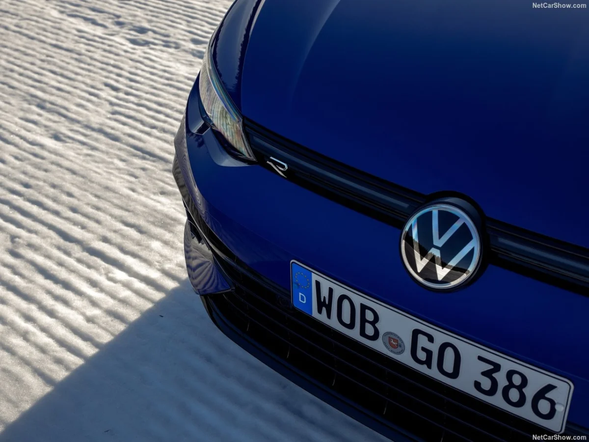 Volkswagen admet que les véhicules électriques génèrent jusqu'à 30 % de profit en moins que les modèles thermiques