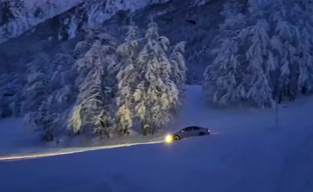 Haute-Savoie : Jugé pour mise en danger de la vie d'autrui après avoir dévalé la piste de ski en voiture