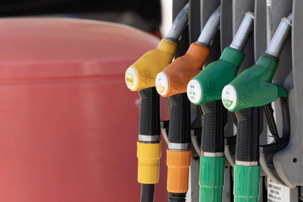 Plus de 50 centimes par litre en 2 mois : pourquoi votre plein explose (et ce n’est pas fini) ?