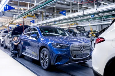 "Plus de commandes que pour n'importe quel autre modèle électrique de son histoire" : carton plein pour le lancement de ce nouveau SUV Mercedes