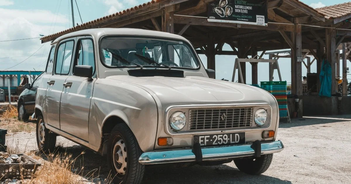 Deux expos gratuites de Renault 4L et de supercars à ne pas rater près de Lille