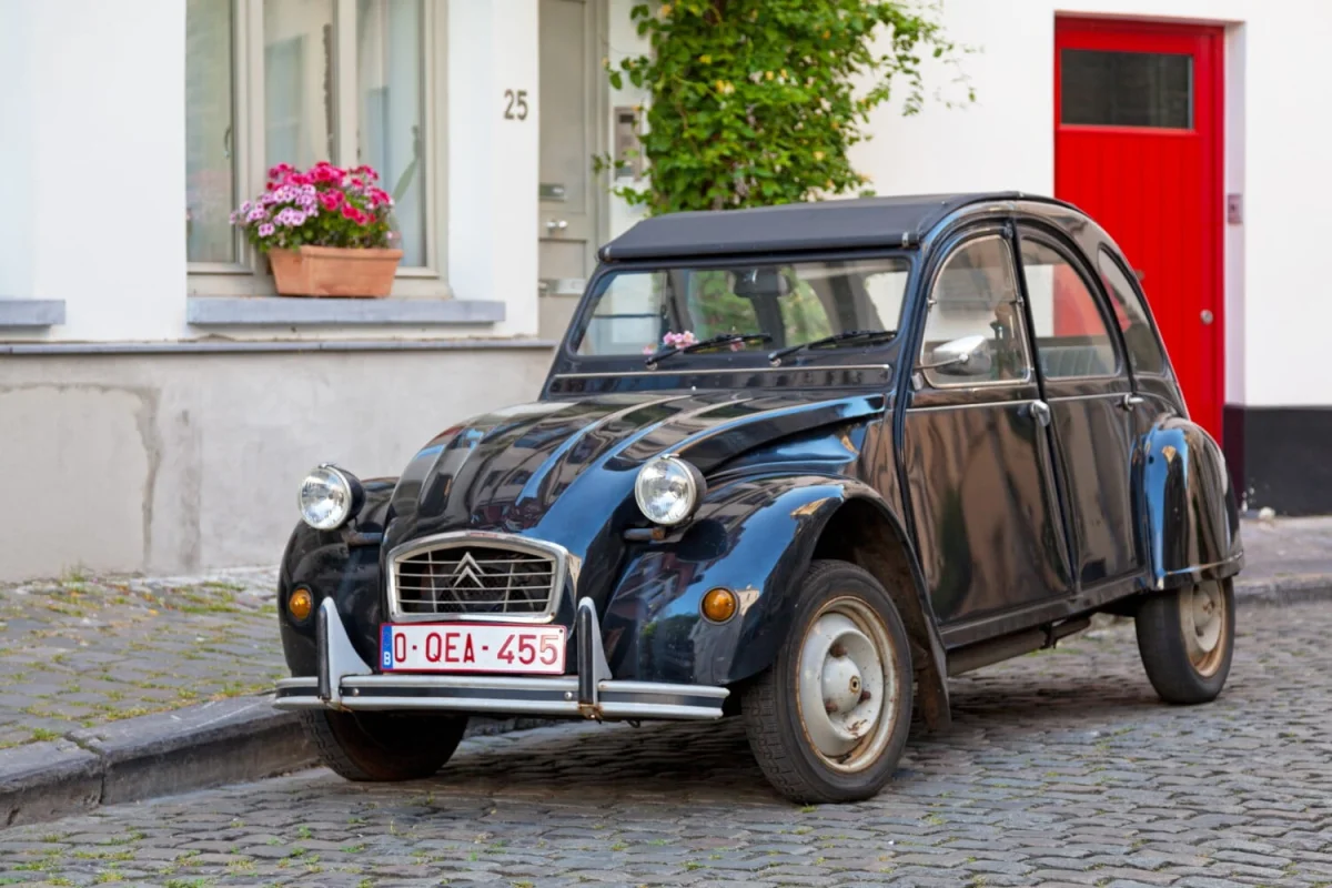 La Citroën 2CV détrônée : un modèle bien connu s’impose désormais chez les collectionneurs