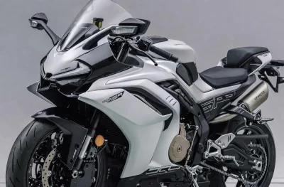 CFMoto 500 SR : une moto 4 cylindres de 82 ch à 3 650 €