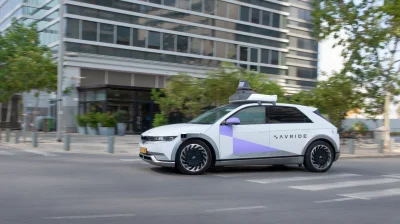 Un concurrent des robotaxis Tesla fait l'objet d'une enquête après une dizaine d'accidents