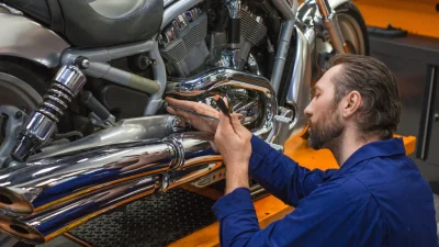 Contrôle technique moto : l'Europe veut serrer à nouveau la vis dès 2026