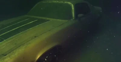 Maine : Avec un drone aquatique, il tombe sur une Chevrolet Camaro Z28 de 1974 au fond du lac Sebago