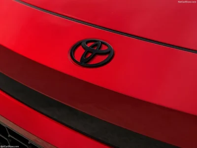 Bousculé par la hausse des taxes et le conflit au Moyen-Orient, Toyota doit vite revoir ses plans