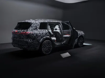 Futur Audi Q9 : le SUV qui prend la relève de l'A8 se dévoile à quelques semaines de sa présentation