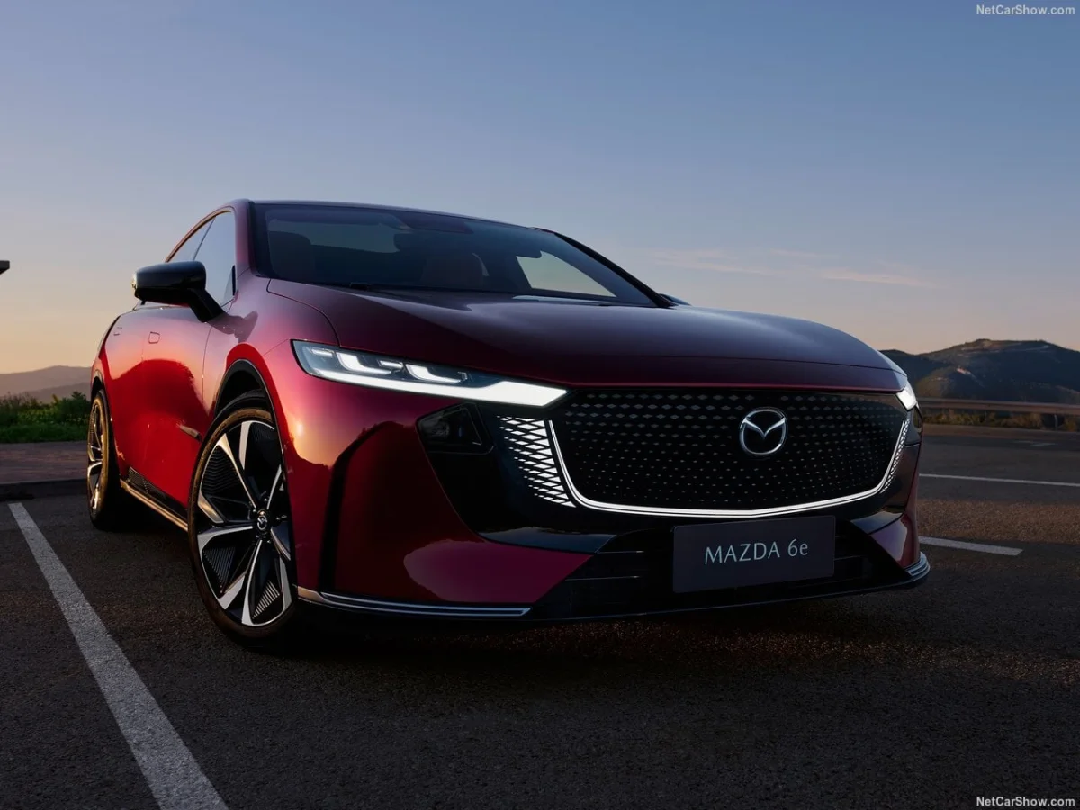 Après avoir accéléré sur l’électrique, Mazda fait finalement machine arrière