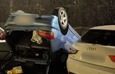 Auch : Après une lourde chute de plusieurs mètres, la voiture écrase les véhicules garés en contrebas