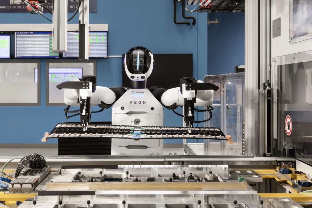 Ce robot humanoïde travaille sans relâche 24h/24 et 7j/7 : plusieurs constructeurs sont déjà très intéressés