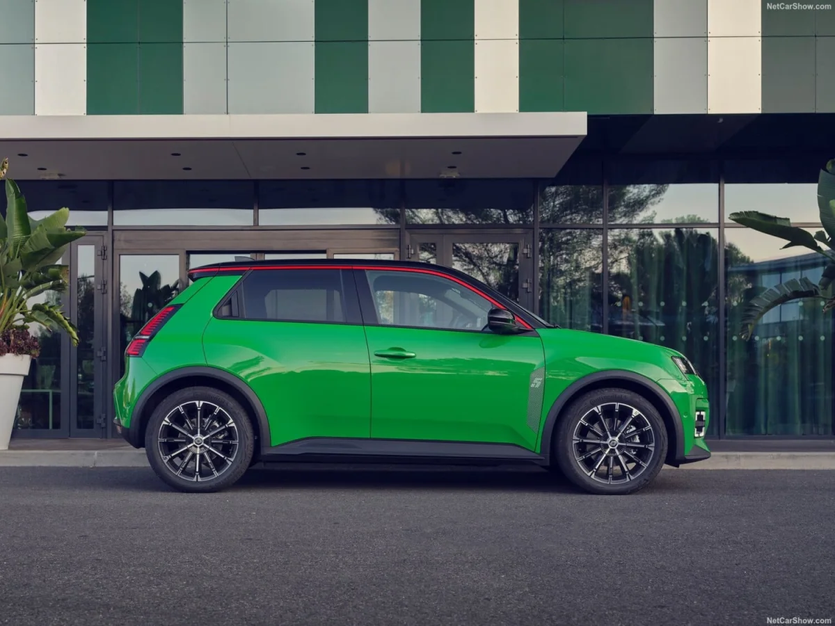 Les voitures électriques d’occasion se vendent enfin mieux… mais un énorme problème menace le marché