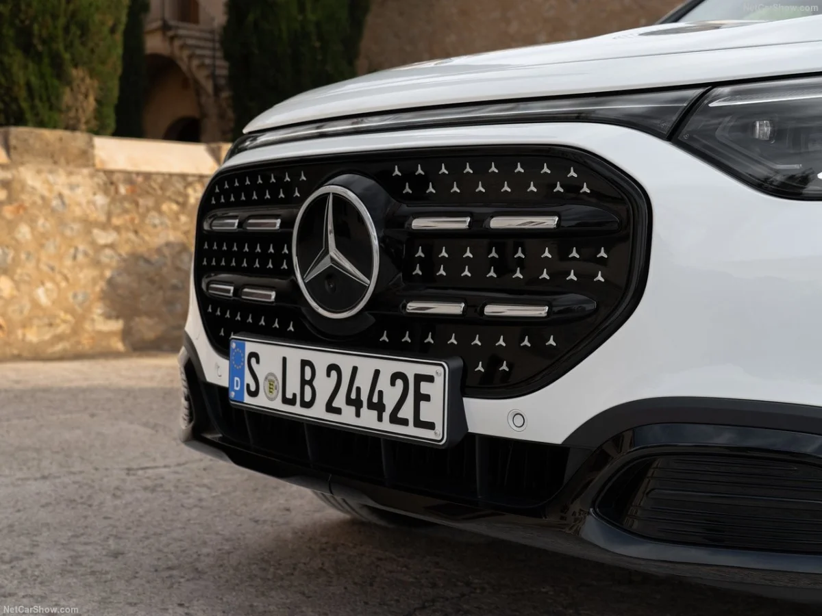 En difficulté, Mercedes-Benz s’intéresse (aussi) à la défense