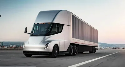 Pour faire rouler son camion électrique, Tesla utilise une batterie plus lourde qu’un Cybertruck entier
