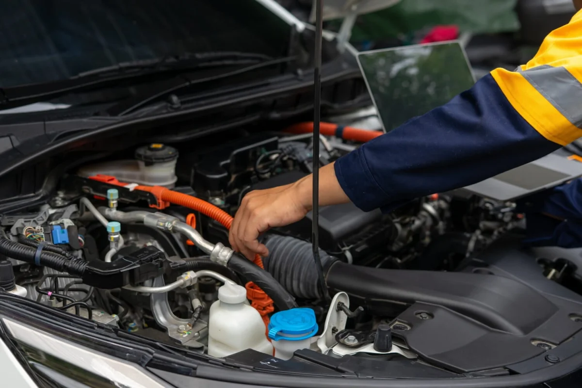 Beaucoup d’automobilistes regrettent les anciennes Mercedes, Volvo ou Toyota… mais existe-t-il encore des modèles aussi fiables ?