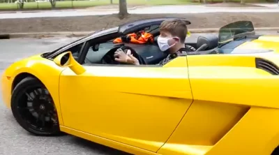 États-Unis : MrBeast lui offre une Lamborghini et lui conseille de la vite la vendre pour éviter de payer trop d'impôts