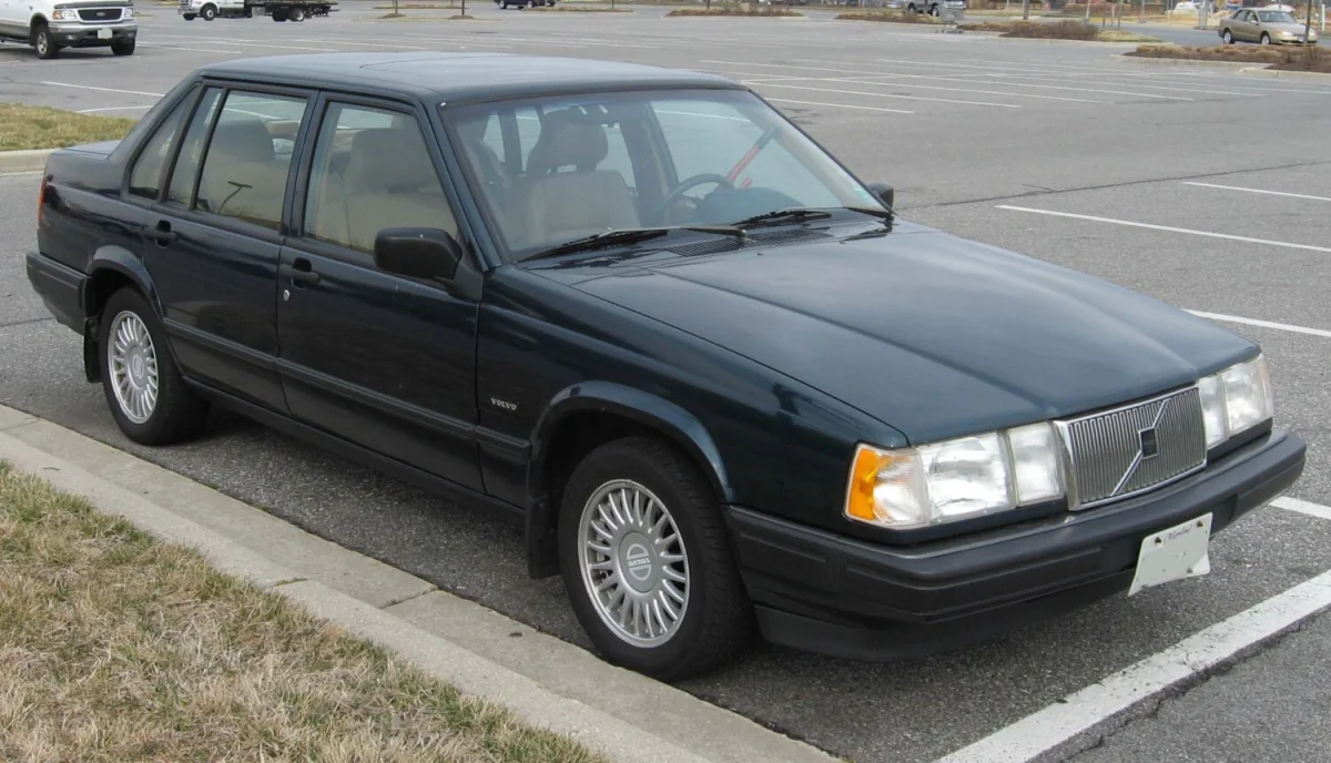 Il achète une vieille Volvo Cars pour moins de 500 € et découvre qu’elle cache un record totalement fou