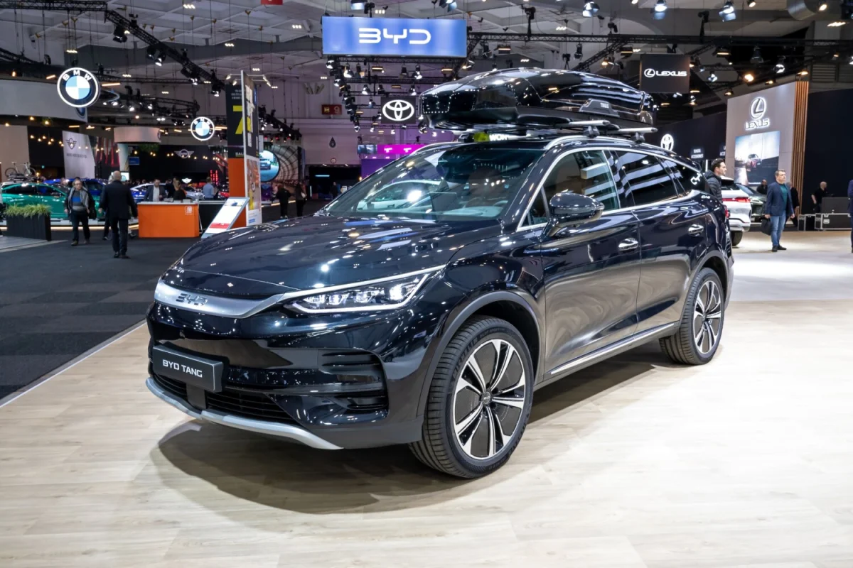 BYD et Denza débarquent en force au Mondial de l'Auto 2026