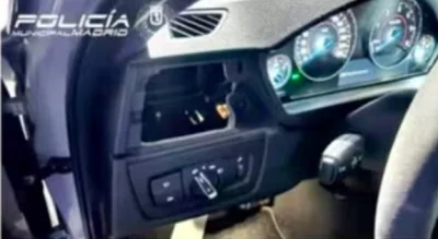 Madrid : Arrêté par la police car il roulait avec un pistolet dans la ventilation de sa voiture