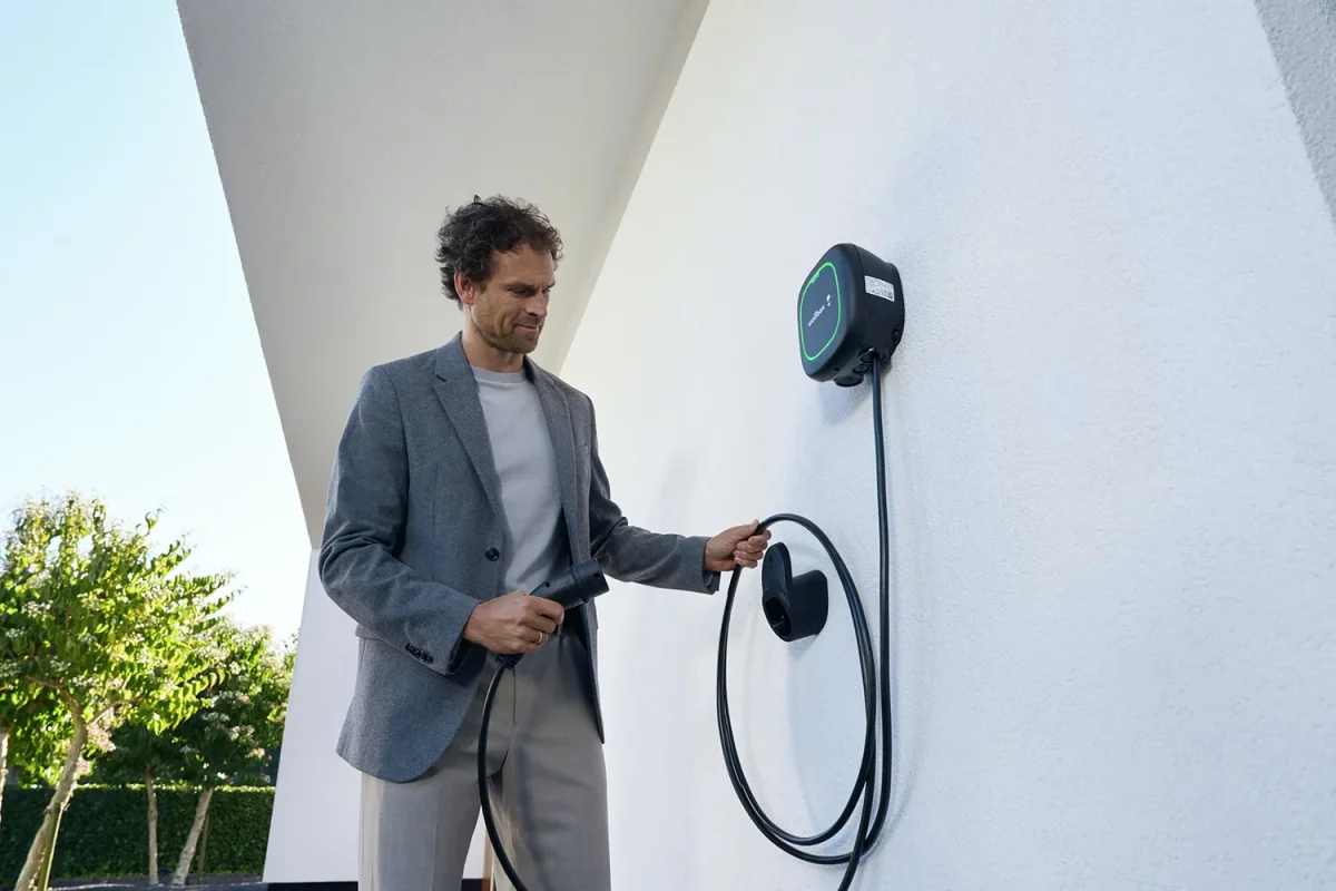 Voiture électrique : ces élus demandent une baisse de la fiscalité sur l'électricité