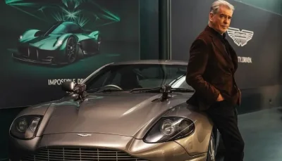 Pierce Brosnan demande à Aston Martin de lui offrir sa propre Vanquish dans James Bond, la marque décide de lui en créer une pour lui