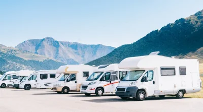 Budget, gabarit, permis, entretien : nos conseils pour éviter les mauvaises surprises avec un camping-car