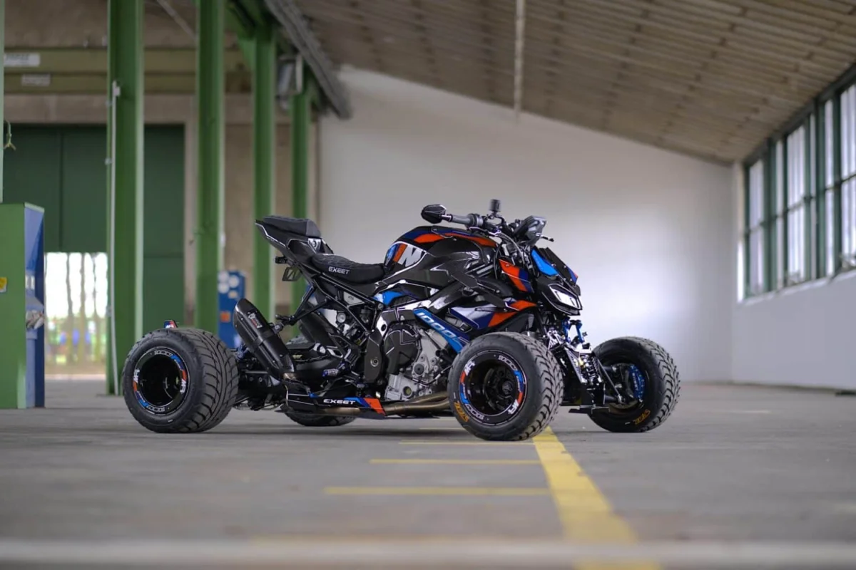 BMW M 1000 R quad : difficile de croire qu’un permis B suffit pour conduire cet engin